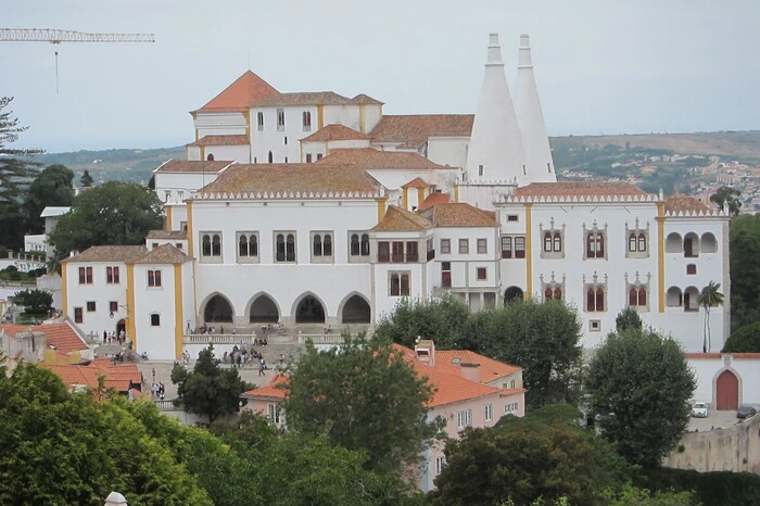 UNESCO-Weltkulturerbe Sintra - nur eine halbe Stunde von Lissabon entfernt