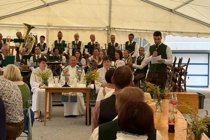 Der Jubiläumstag begann stimmungsvoll mit einer heiligen Messe und einem feierlichen Festakt. 