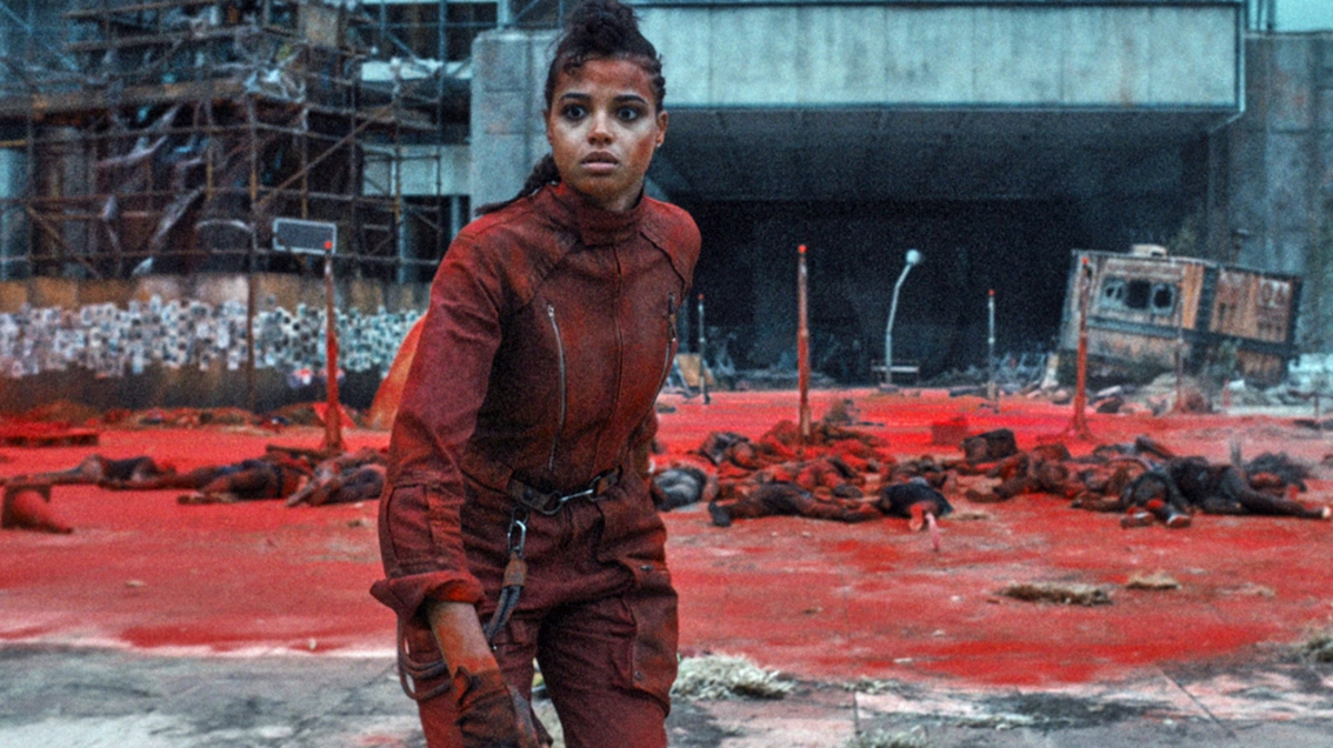 Ella Balinksa als Jade in "Resident Evil" 