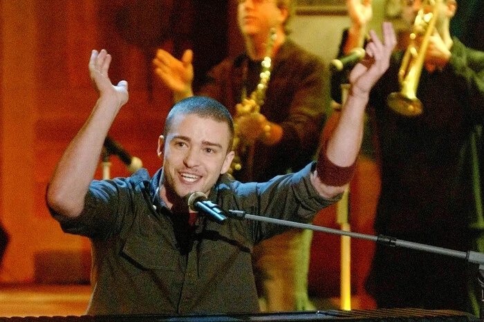 Im Musikprogramm trat Teenieschwarm Justin Timberlake auf ...