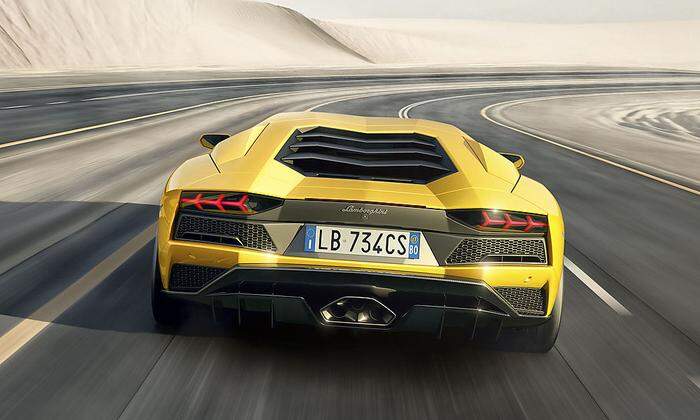 Der V12 im Aventador S leistet 740 PS