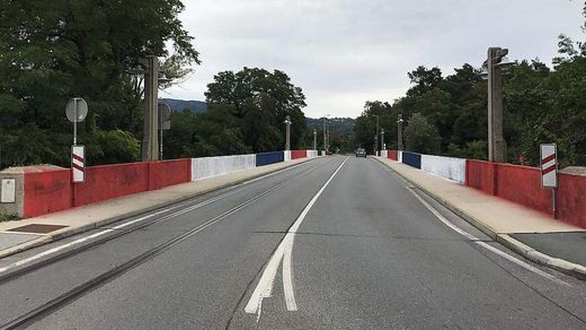 So sieht die Weinzödl-Brücke im Grazer Norden jetzt aus