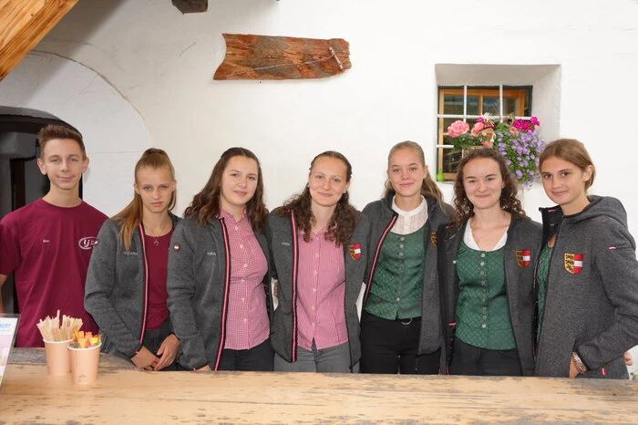 Die Landjugend hat seit Jahren ihr sicheren Standplatz bei der Buschenschenke Höfler.