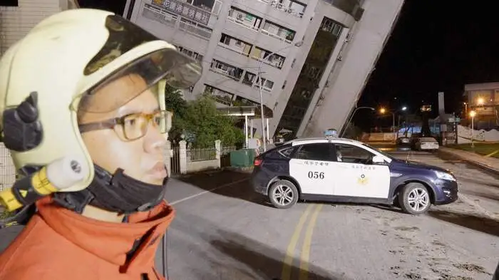 Schweres Beben in Taiwan: Vor allem die Stadt Hualien wurde stark getroffen. Mindestens vier Gebäude stürzten dort ein.