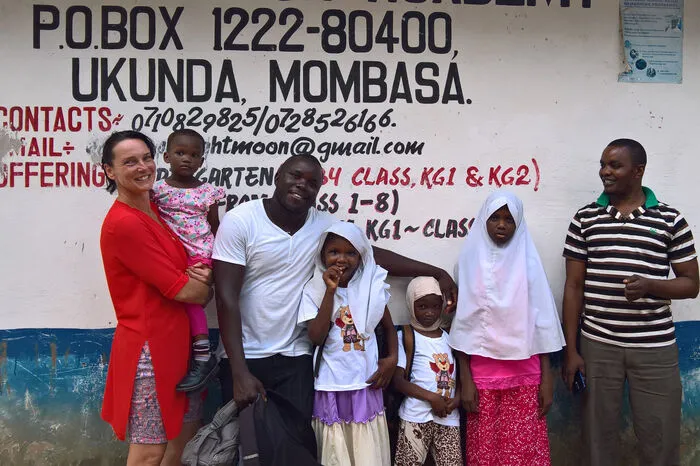 Es folgen Bilder von der sozialen Arbeit von Alexandra Neuhold und Johann Haiderer-Neuhold in Kenia. Klicken Sie sich durch die Bilder!