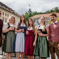 Graz wirft sich in die Festtagstracht: Das „Aufsteirern“ lockt am Samstag (19. September) und am Sonntag (20. September) wieder Zehntausende Besucher in die steirische Landeshauptstadt.