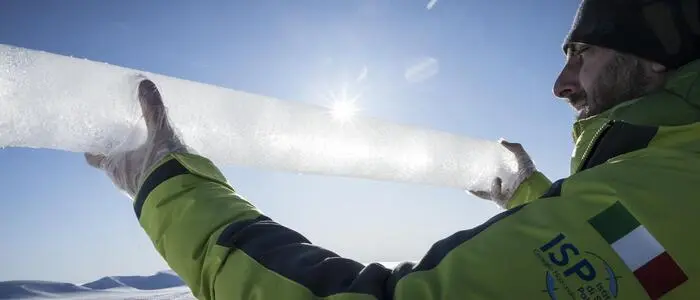 Forscher wollen die Eisbohrkerne für die Nachwelt archivieren