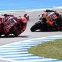 Bagnaia (vorne) gewann in Jerez, Binder (dahinter) fuhr auf Rang zwei
