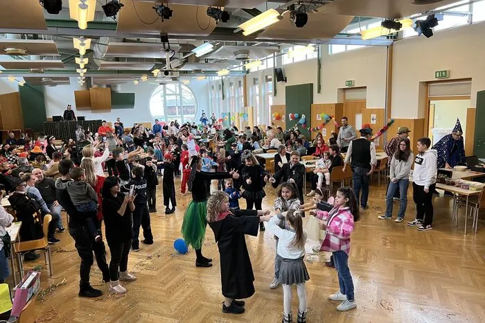 Für Unterhaltung sorgten Clown Jako sowie das Mitmachprogramm des Kinderfreunde-Teams rund um Obfrau Loredana Lichtenegger.