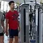 Fußball-Star Cristiano Ronaldo (links) und die aktuelle Nummer zwei der Tennis-Welt, Novak Djokovic