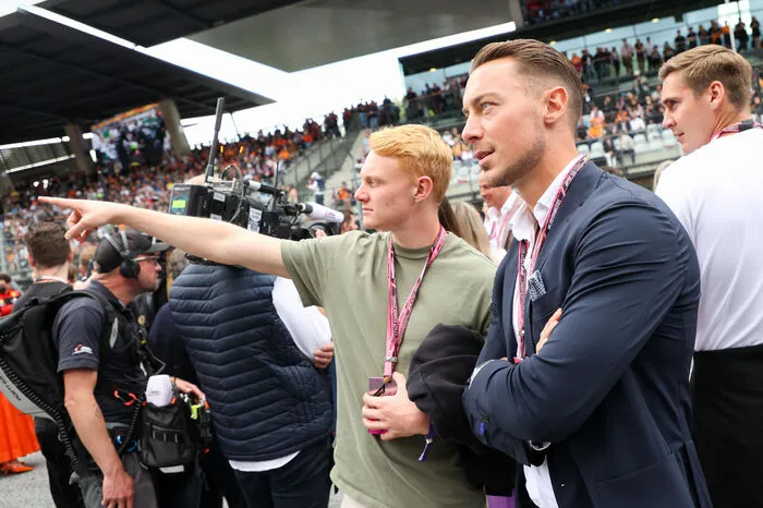 Nicolas Seiwald und Trainer Matthias Jaissle von Red Bull Salzburg waren ebenso vor Ort...