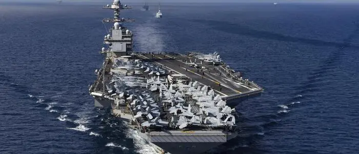 Der weltgrößte Flugzeugträger - die USS Gerald R. Ford - ist derzeit auf dem Weg nach Lateinamerika, um im Kampf gegen den Drogenhandel präsent zu sein