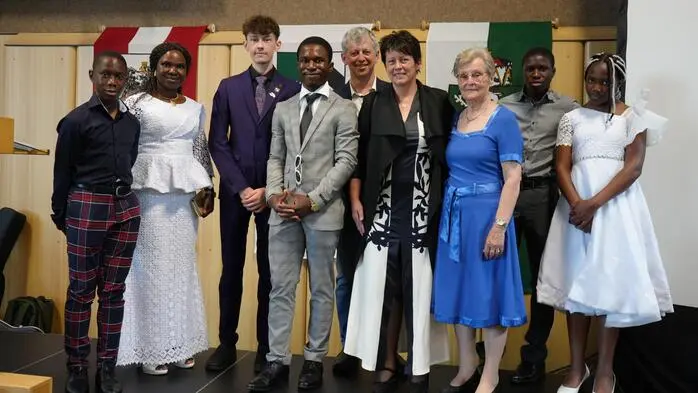 Mit Stolz und großer Freude feierte die HTL Zeltweg am 3. Juni die Überreichung der Reife- und Diplomzeugnisse an ihre Maturantinnen und Maturanten des Jahrgangs 2024/25.
