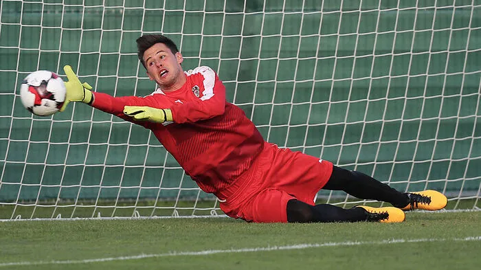 Tormann Heinz Lindner (Grasshopper Club Zürich/14 Länderspiele)