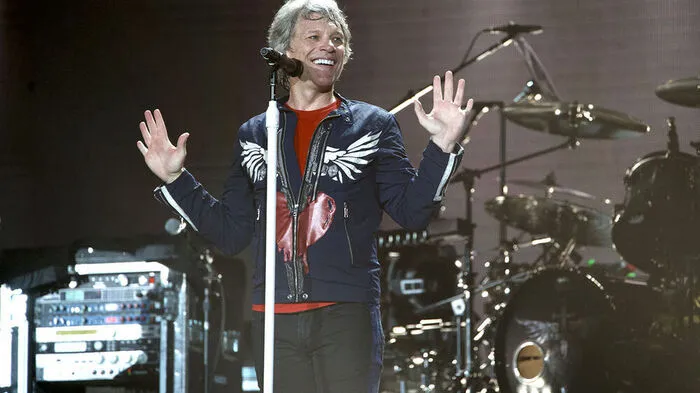 Jon lässt mittlerweile das Publikum sehr gerne singen
