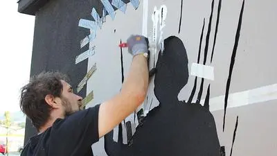 Schritt für Schritt nahm das Werk Formen an