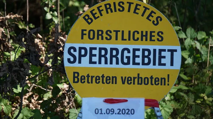 Absperrungen vor Ort sind unbedingt zu beachten.