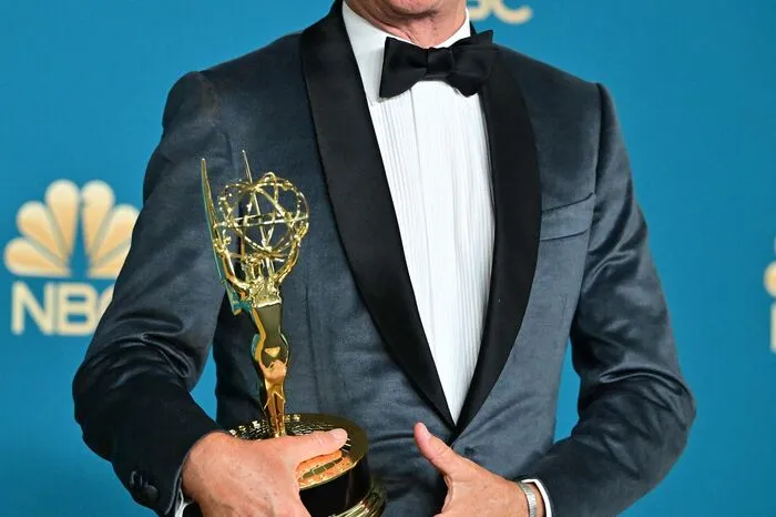 Konnte ebenso über einen Emmy jubeln: Michael Keaton für seine Rolle in "Dopesick".