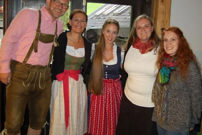 Die Gastgeber Wolfgang und Margit Schneeweiß mit "Glei3".