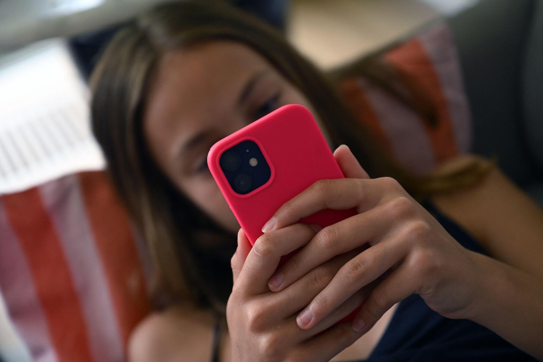 „Ruf mich an“ war gestern: Die Telefonphobie der jungen Österreicher 