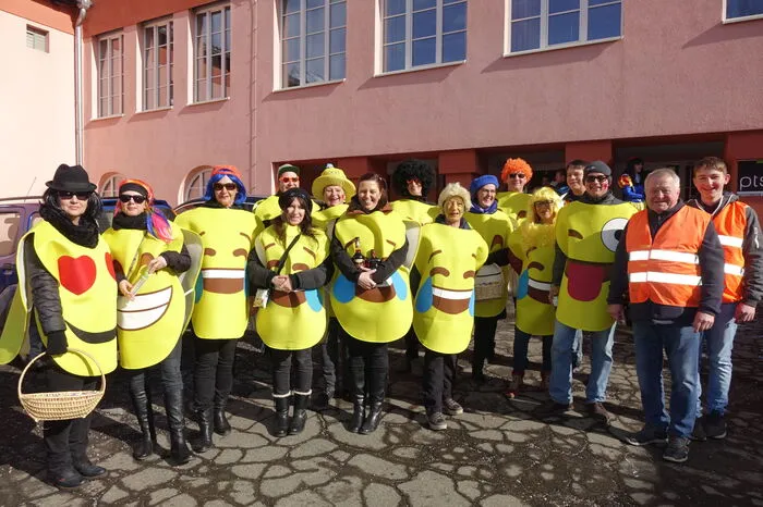 Die Stadtgemeinde kam als vereinigtes Smiley, nach dem Motto "Wir lachen bis zuletzt!".