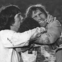 Hugo Gatti (rechts) mit seinen Mitspielern Ernesto Mastrangelo und Daniel Pavon nach einem erfolgreichen Elfmeter im Finale der Copa Libertadores  in Montevideo, Uruguay, Sept. 14, 1977.