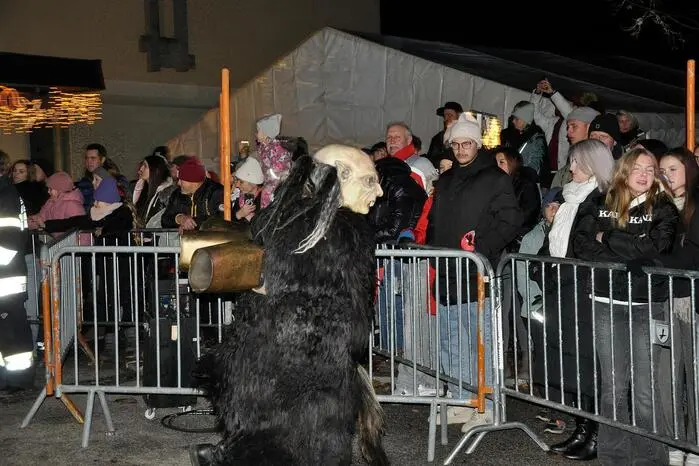 LOKAL ,2024- 12-07, Finkenstein Krampuslauf
im Bild:  Finkenstein Krampuslauf
Credit Photo by:Hermann Sobe 