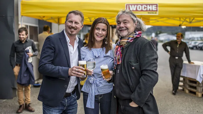 Kunden, Partner und Wegbegleiter der "Woche" Kärnten feierten kürzlich das 20-jährige Bestehen der Zeitung.
