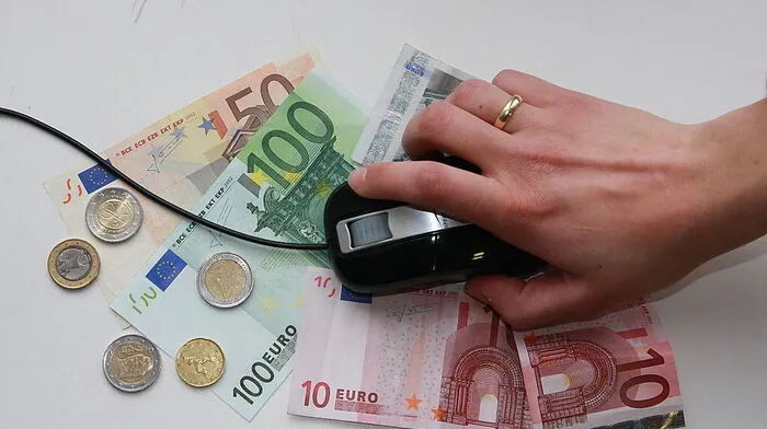 Hunderte Euro hatte ein Opfer des Betrügers überwiesen