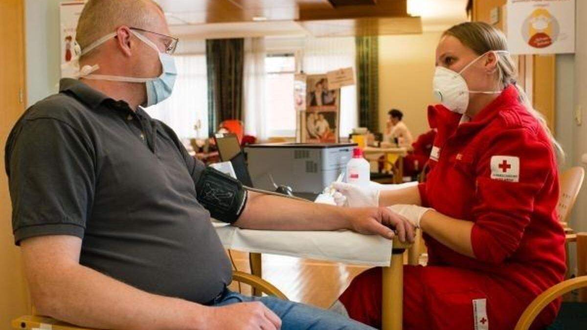 Die Blutspendeaktionen finden unter strengen Hygienevorkehrungen statt