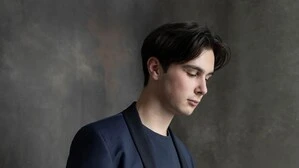 Aleksander Simić hat sich dem Cellospiel verschrieben