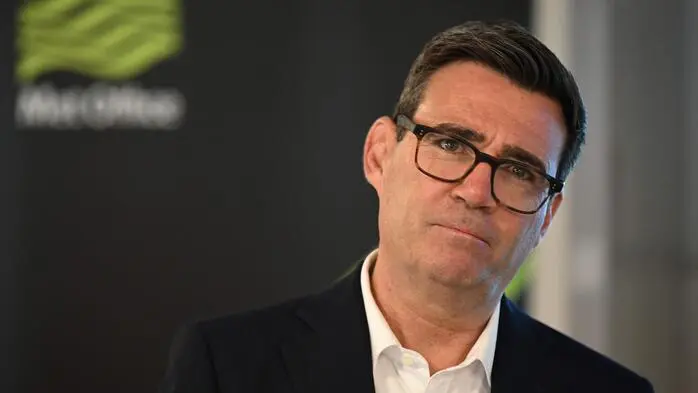 Der britische Premierminister ist angeblich auf einen Hochstapler hereingefallen