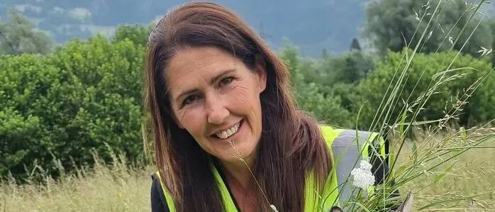 Yvonne Linder (47) ist ehrenamtliche Rehkitzretterin in Lienz