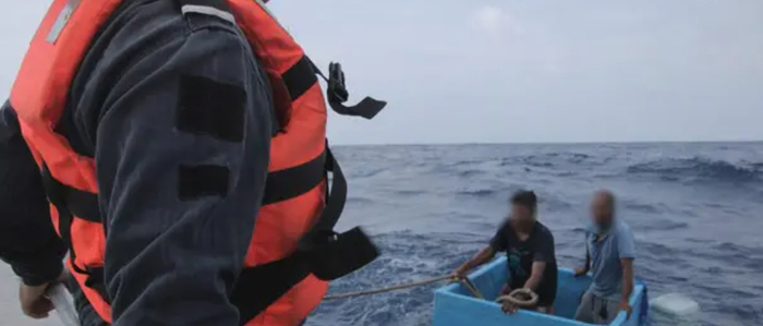 Daniel Guerrero Martínez und José Luis Portelas Villegas im Moment ihrer Rettung