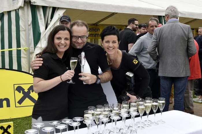 Klicken Sie sich durch die weiteren Bilder!