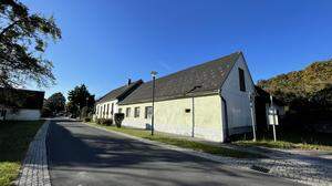 Das Schieder-Haus an der Hauptstraße in Bad Blumau soll für das neue Ärztehaus abgerissen werden