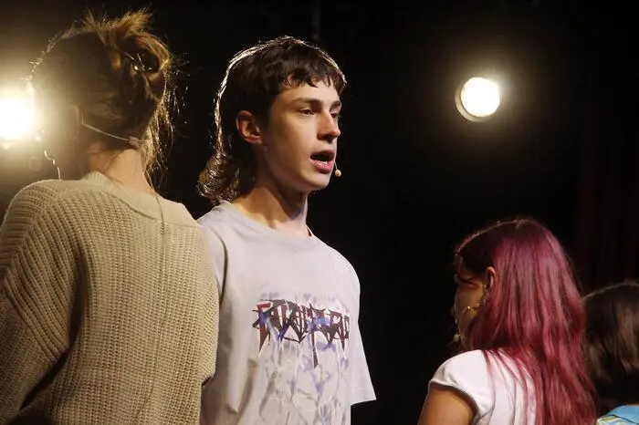 Unter der Gesamtleitung von Stefan Schandor konnten sich die Akteure über drei ausverkaufte Aufführungen im Minitheater Altenmarkt und im Fürstenfelder Grabherhaus freuen.