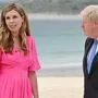 Carrie und Boris Johnson beim begrüßen die Gäste beim G7-Gipfel 