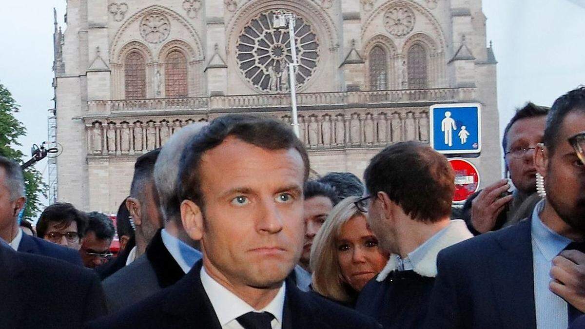 Macron vor der Notre Dame