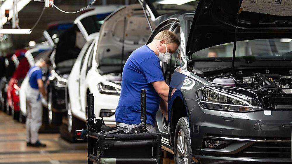VW startet wieder mit der Produktion - unter strengen Hygienemaßnahmen