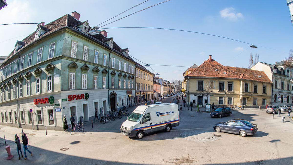 Rauferei am Sonnenfelsplatz in Graz