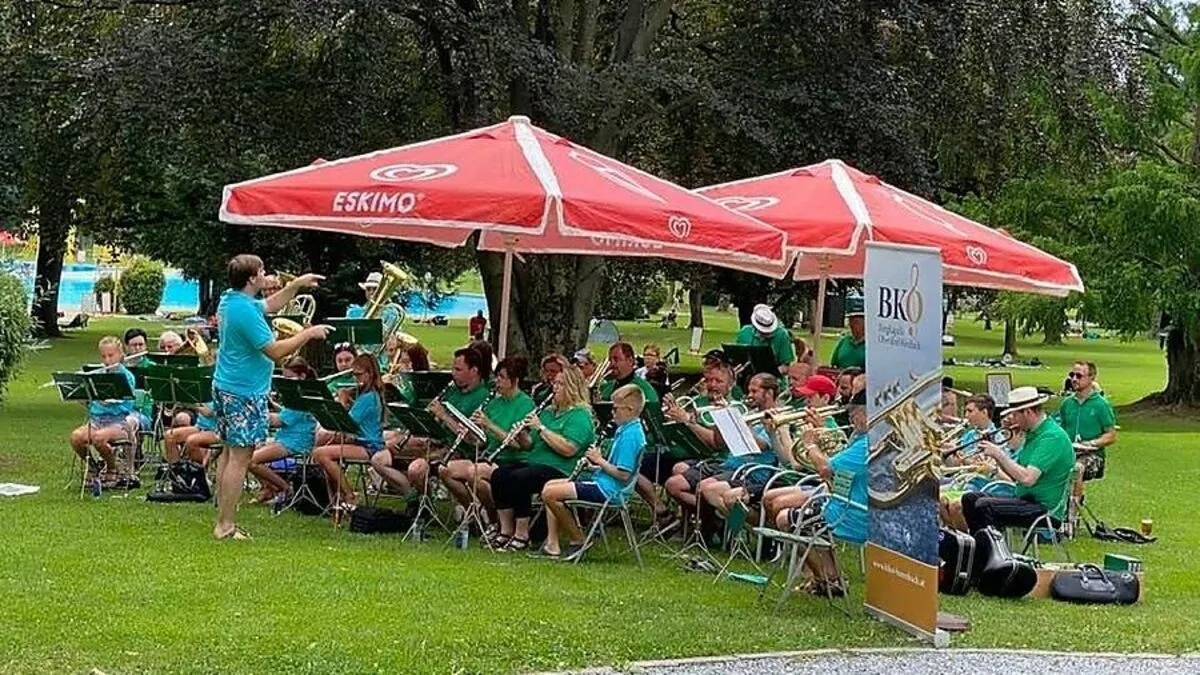 Die BKO probte im Schlossbad