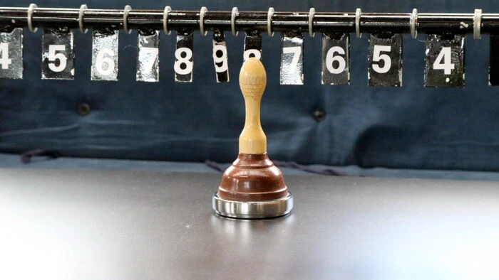 Der rührige Verein „St. Veiter Eisvögel“ lud am Samstag und Sonntag zum Stinglschießen auf zwei Miniatur-Eisbahnen. 
