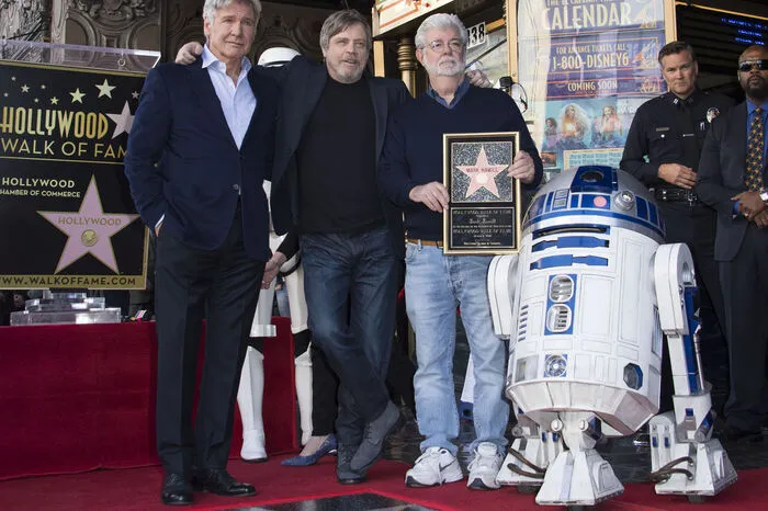 Mit dabei auch "Star Wars"-Erfinder und Regisseur George Lucas und Harrison Ford alias Han Solo.