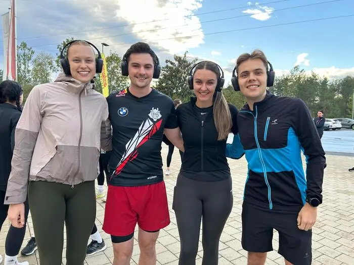 Die Laufgruppe aus Preding (v.l.n.r.): Julia Stroisnik, Lucas Fink, Elena Gurt und Julian Herzog