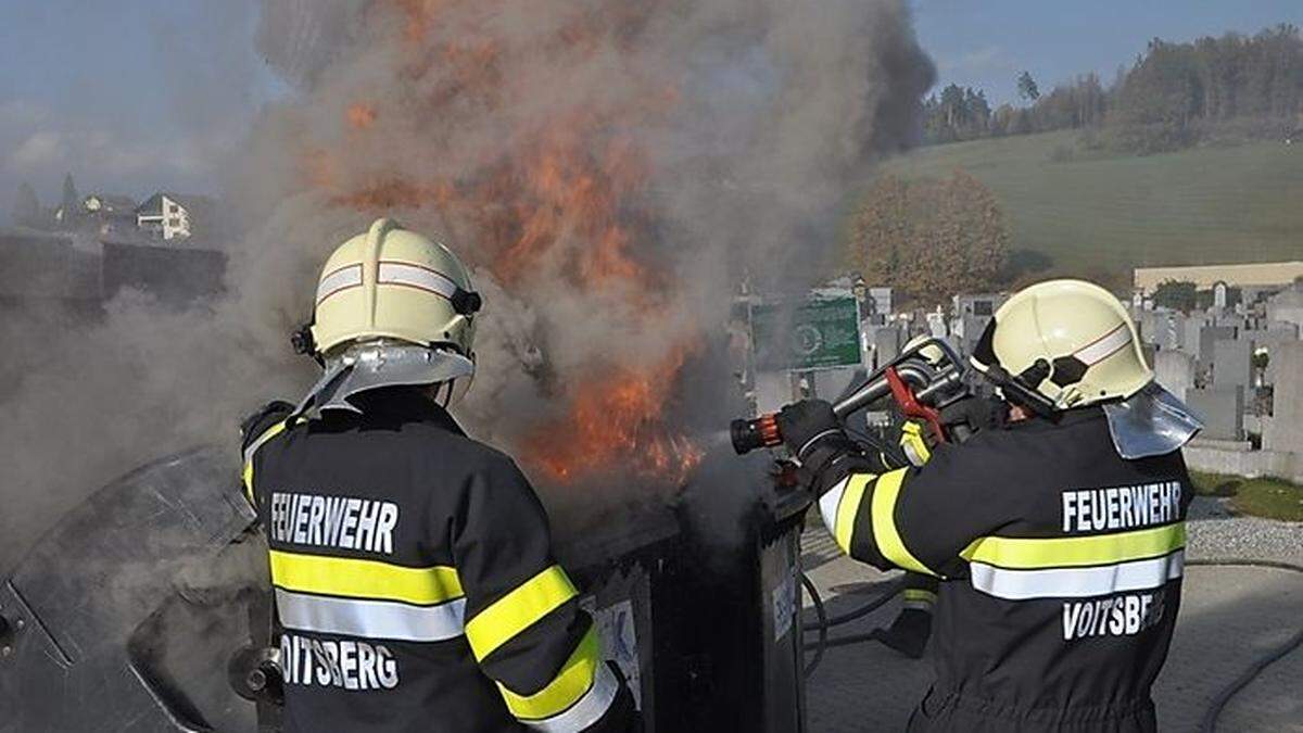 Vermutlich nicht gelöschte Kerzen verusachten den Brand