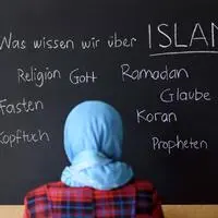 Zwölf Schülerinnen missachteten bisher das Kopftuchverbot