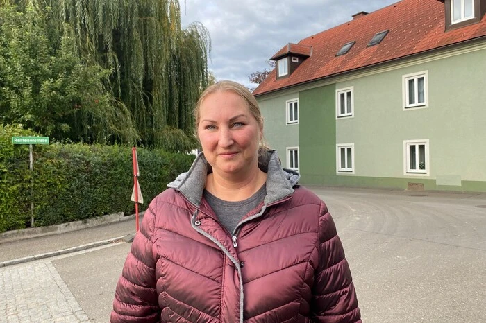 Barbara Leister, Niklasdorf: "Ich bin mit meinem Mann nach dessen Pensionierung aus Salzburg zurück in seinen Geburtsort Niklasdorf gezogen. Ich habe dabei eine kleine, dunkle, Wohnung in der Stadt gegen ein Haus im Garten eingetauscht. Diese Entscheidung hat zu einer enormen Verbesserung meiner Lebensqualität geführt. Und es ermöglicht meinem Mann und mir, seine betagte Mutter zu unterstützen, die sich sehr freut, ihre Kinder bei sich zu haben."
