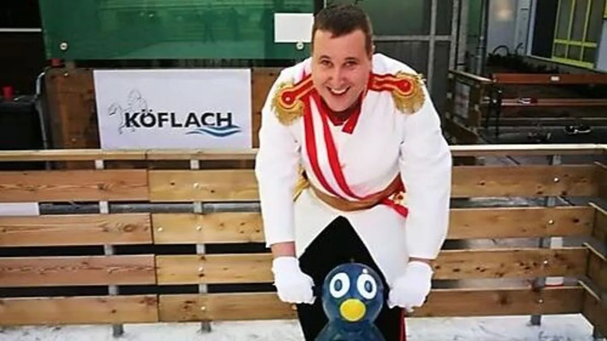 Stefan Waltensdorfer begibt sich nur für ein Foto auf`s Glatteis