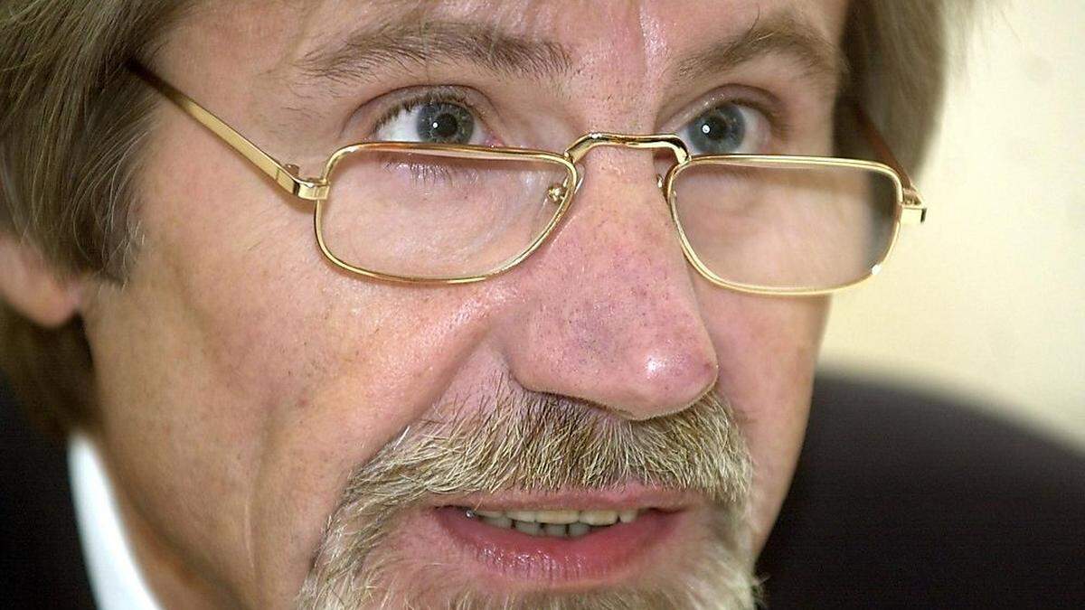 Politikwissenschaftler Fritz Plasser: Die &quot;freie Hand&quot; entpuppt sich oft als Leerformel